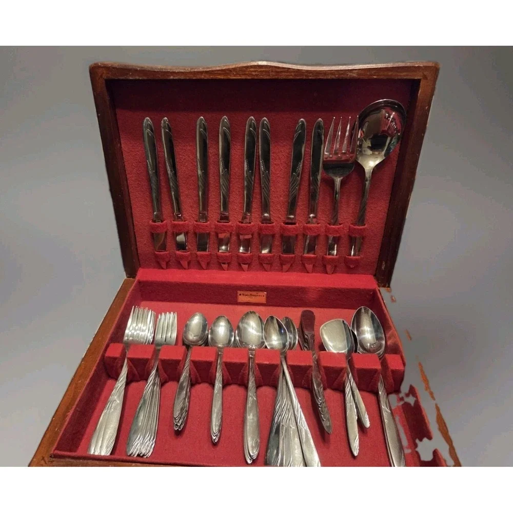 Vintage Eventide Japan Stainless Steel Wheat Pattern Flatware Set 78 Pieces Case